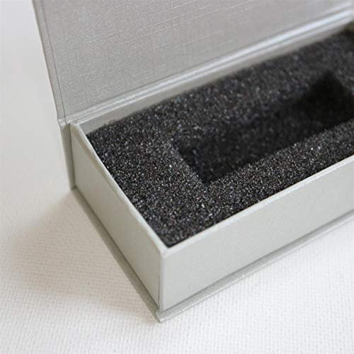 4 x Silber-Grau Magnetische Präsentations-Geschenkschachtel für USB-Stick - Geschenkschachtel mit magnetischer Klappe. Enthält Schaum, zum Gebrauch für Flashlaufwerke