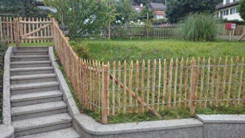Gartenwelt Riegelsberger Premium Staketenzaun aus Kastanie Lattenzaun Rollzaun Lattenabstand 4-6 cm Zaunlänge 2,2 m Höhe 150 cm