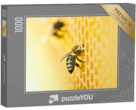puzzleYOU: Puzzle 1000 Teile „Makroaufnahme: Bienenstock mit Honigwabe und Bienen“ – aus der Puzzle-Kollektion Bienen