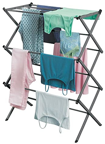 mDesign ausziehbarer Turmwäscheständer – Wäscheständer aus Metall mit 3 Ebenen – platzsparender Standtrockner für Wäscheküche, Garten oder Haushaltsraum – dunkelgrau
