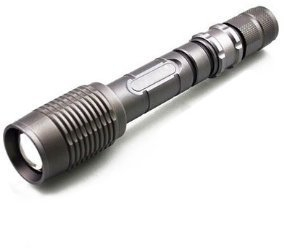 XMLT6 TORCIA TATTICA LED XML-T6 CREE 2000W 1000 LUMEN RICARICABILE ZOOM LUCE