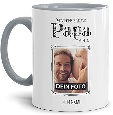 Tasse mit Spruch - Der schönste Grund Papa zu sein - Personalisierbare Keramiktasse mit Namen und Foto - Geschenk Papa - Innen & Henkel Grau, 300 ml