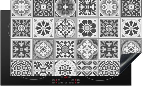 KitchenYeah© Protection Plaque Cuisson Deco Cuisine Cache Induction 91x52 cm Protège Pour Cuisiniere Protection Mosaïque - Noir - Blanc - Motif - Carrelage