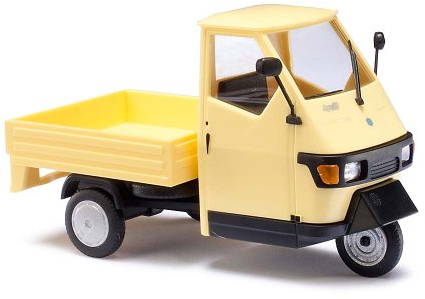 BUSCH 60003 - Piaggio Ape 50, Maßstab 1:43, gelb, Medium