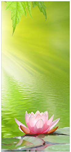 Wallario Selbstklebende Türtapete Seerose auf dem Wasser - Türposter 93 x 205 cm Abwischbar, rückstandsfrei zu entfernen