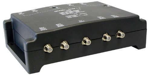 Transmedia FCM1AL Sat-Verstärker (4xSat, 1x terrestrisch, Verstärkung/Pegelanpassung 20/>26dB, Rauschmaß 7dB, Entkopplung >26dB)