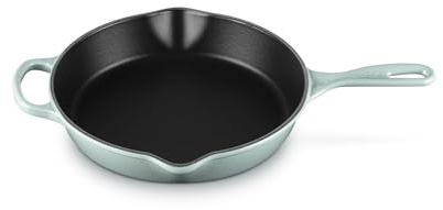 Le Creuset Signature Enamelled Cast Iron Deep Skillet with Helper Handle and Two Pouring Lips, for All Hob Types and Ovens, 26cm, 2 Litre, Sea Salt