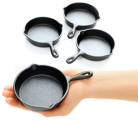 KUHA Mini Cast Iron Skillets 4” (Pack of 4) - Black Non Stick Frying Pans with 4 Small Silicone Trivets and Scraper - Set of Miniature Skillets, Small Frying Pan Skillet with Lid - Cast Iron Pan Set