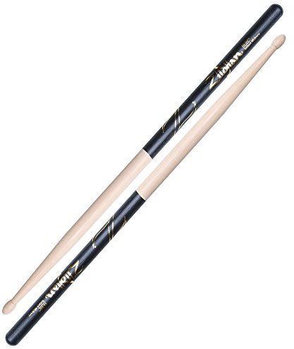 Zildjian 5B Hickory Sticks, Black-DIP Natural Finish, Wood Tip