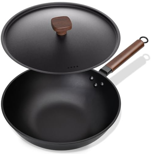 TinyLiving Carbon Steel Wok with Iron Lid, 33cm/5.6L Wok Non Stick No Chemical Coated/Wooden Handle/Flat Base Pan for 4-6 People, Stir Fry Pans for Induction Gas and Electric Stoves