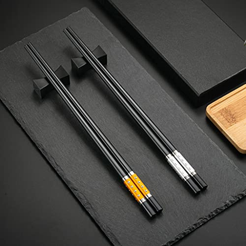 2 pair Glasfaser Japanische EssStäbchen schwarz + 2 pcs Essstäbchen Ablagen Sushi Chopsticks Essstäbchen Edelstahl mit Halter Geschenkset Chinesische Stäbchen Asiatisches Besteck mit Geschenkbox