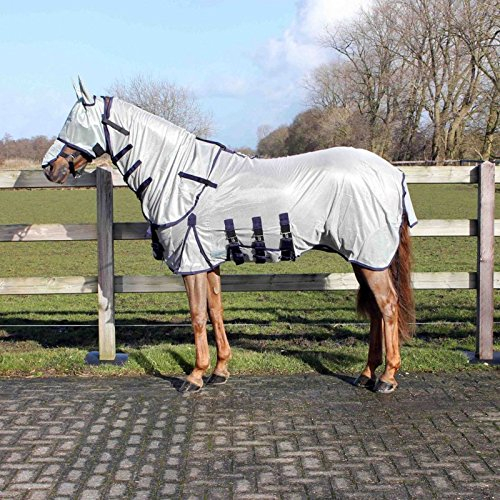 QHP Fliegendecke mit Hals und Hut 3 Bauchgurte, Frontverschluss, Schweiflatz (155 cm, Grau)