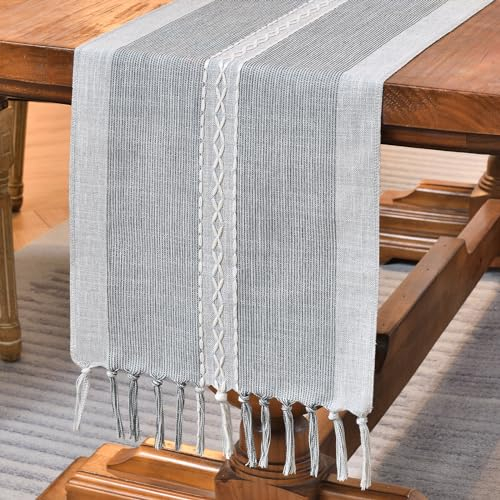 Wracra Stickerei Baumwolle Leinen Tischläufer Bauernhaus-Stil Indoor Outdoor Grau Tabelle Läufer 180cm mit Hand-Quasten für Party Esszimmer Küche Dekorationen(Grau, 180cm)