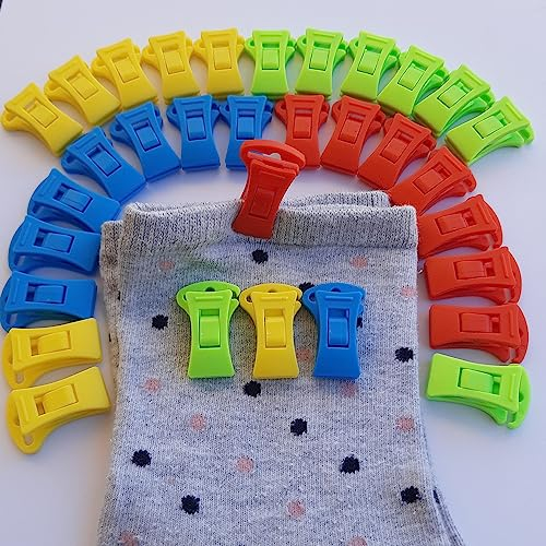 Alcrea® 35 Pinzas de EMPAREJAR Calcetines para Lavadora y Secadora. Muy cómodo y rápido de Tender, Clasificar y al Cajón. Gancho para tendedero de Ropa. Pequeñas, Fuertes, Plástico sin Acero. 4 Color
