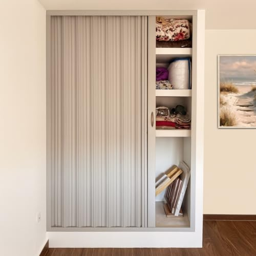 Porta scorrevole con mini pannelli mod. TUTTOAPPOSTO su misura massima larg. 152 x H 200 cm utile per chiusure armadio, sotto lavello, librerie, ecc. col. Bianco opaco con cerniere in 5 colori