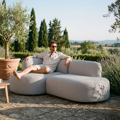 IDIMEX Outdoor Sofa Sorrento gepolstert, Hellgrau – gemütliche Sitzlounge aus Aluminium mit wetterbeständigem Bezug für Terrasse Balkon Garten mit großzügiger Liegefläche