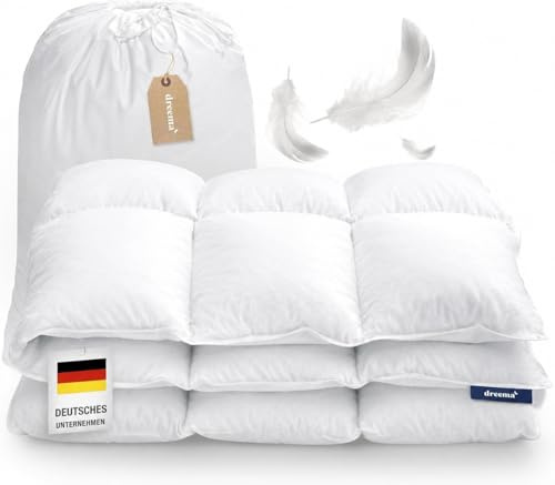 DREEMA Original warme Feder- und Daunendecke 135x200 | Extra flauschig, anschmiegsam & voluminös | in Deutschland gefertigt | Downpass Zertifiziert | Allergiker geeignet | Baumwollbezug