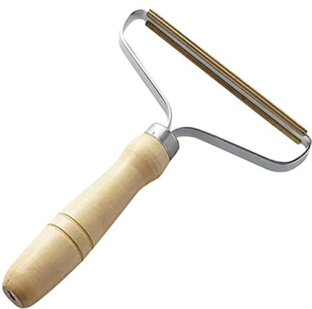 Pet Hair Remover Clothes Debobbler - Carpet Scraper Tool Lint Remover - Fabric Shaver Wooden Handle With Metal Roller Portable Reusable - bobble Cleaner Give New Look