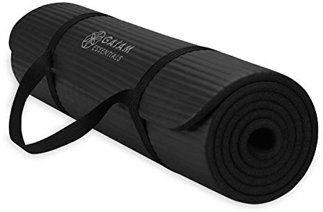 Gaiam Essentials Dicke Yogamatte für Fitness- und Trainingsmatte, mit Tragegurt, Schwarz, 183 cm L x 61 cm B x 6,3 cm dick