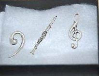 Geschenk-Set mit 3 Anstecknadeln aus Zinn, Musik-Klarinette, Violinschlüssel, Bassschlüssel