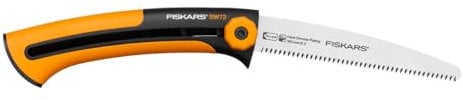 Fiskars Handsäge für Holzleisten und -platten, Feinzahnung, Sägeblattlänge 16 cm, Einziehbar, Rostfreies Stahl-Sägeblatt/Kunststoff-Griff, Schwarz/Orange, Xtract, SW72, 1000612