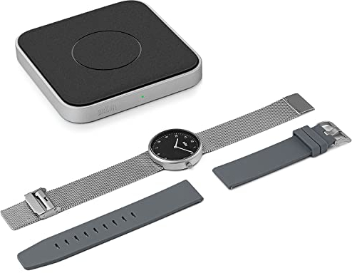 Braun Geschenkset bestehend aus dem kabellosen Ladepad, Qi-zertifiziertes kabelloses Ladegerät BWC02 und der Braun Herren-Quarz-Uhr mit einem zusätzlichen Silikonkautschukarmband BN0281WHMHGYG.