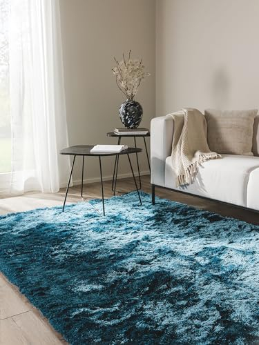 benuta Nest Hochflorteppich Whisper - Blau 140x200 cm - Kuschelig Weicher Teppich für Schlaf- und Wohnzimmer - Pflegeleicht - Fußbodenheizung Geeignet
