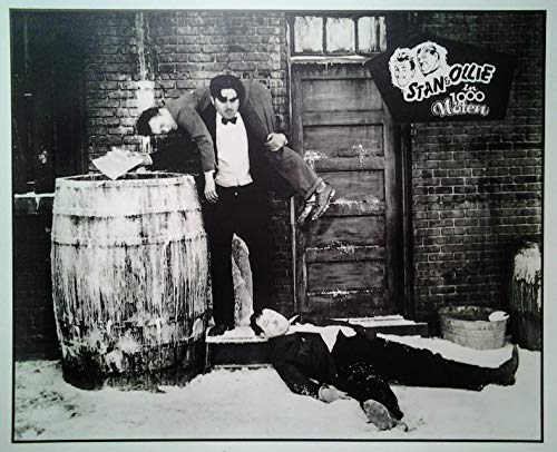 Poster+ Stan Laurel, Oliver Hardy: In 1000 Nöten | Filmplakat, [49,5 x 61 cm]