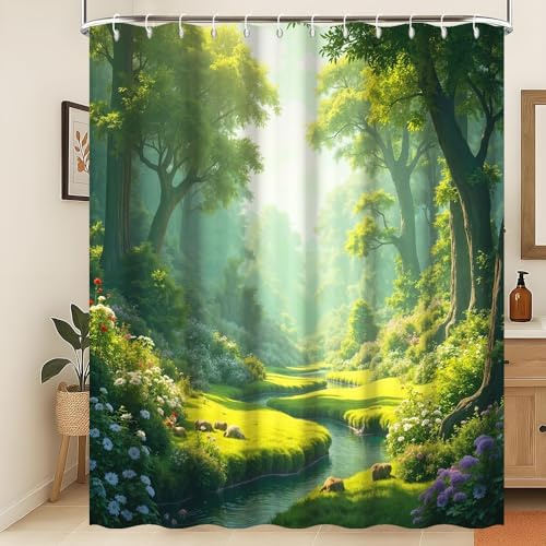 Xiaoterna Blühende Pflanze Duschvorhang Grüner Frühling Natur Wald Badvorhang Grün Hohe Bäume Blühende Blumen Fluss Strom Natur Duschvorhang Wasserdichtes Gewebe Badezimmer Dekoration 150x180cm
