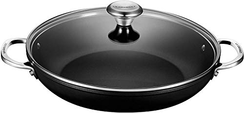 Le Creuset Renforcé Pro 4qt. Casserole peu profonde et couvercle en verre avec bouton SS antiadhésif Gris