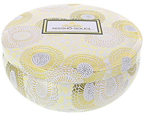 Voluspa Inoue Soleil – Triple Docht Kerze in einer dekorativen Blechdose