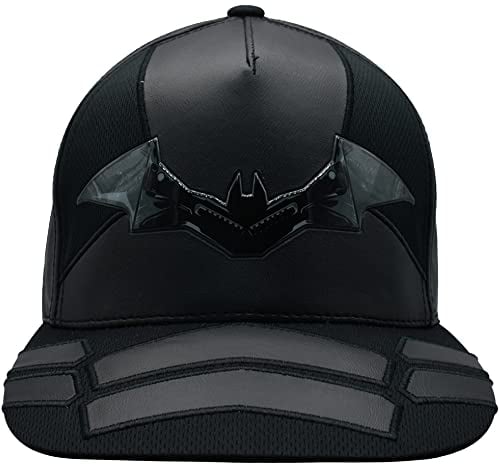 Concept One Unisex Dc Comics The Batman Dad Hat, Armor Design Baseball Cap with Flat Brim Baseballkappe, Schwarz, Einheitsgröße