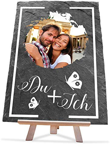 wandmotiv24 Schieferplatte mit Staffelei personalisiert mit Foto, 20x30cm (BxH), personalisierte Geschenke zur Hochzeit, Valentinstag, Jahrestag, Geschenkidee für Ihn und Sie, Spruch Du & Ich M0011