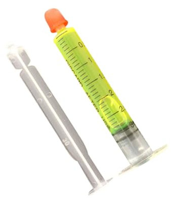 SOLUSTRE Klima Lecksucher 2 Stück mit Fluoreszierendem Öl zur Leckdetektion 2,5ml pro Stück Wirtschaftlich und Effektiv für Klimaanlagen im Auto