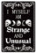 GLOBLELAND Gothic Schädel Metall Blechschild Ich Selbst Bin Seltsam Und Ungewöhnlich Lustige Worte Vintage Gemälde Blechschild 12x8 Zoll Retro Wandkunst Plakette Poster Für Zuhause Büro Halloween