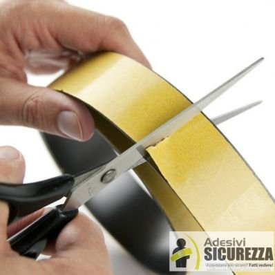 StickersLab – Magnetklebeband mit Magnet 10-30 mm, Meterware, 30 mm (3 cm), 1 Meter