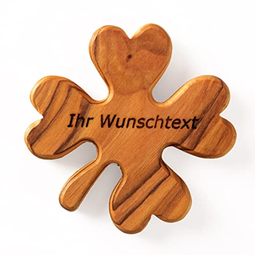 Kassis Geschenkartikel Personalisierbares Kleeblatt als Handschmeichler – Glücksbringer aus Olivenholz, handgefertigt in Bethlehem – Taschenstein, Schutzsymbol, Sorgenfresser und Geschenkidee