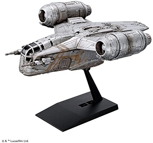 Revell (Bandai Original 01213 Star Wars: The Mandalorian Razor Crest™ (en vol) Échelle 1:144 non construit/pré-coloré/clipsé (sans colle) Kit de maquette en plastique avec support de présentation,