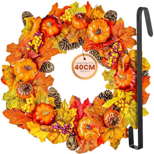 Pelle & Sol Autumn Wreath – Large Fall Wreath with Pumpkins, Pine Cones, Maple Leaves & Berries - Seasonal Pumpkin Home Decor for Outdoors - Autumn Decorations for Halloween, Thanksgiving & Holidays