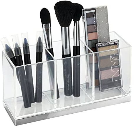 mDesign großer Make-up Halter mit 3 Fächern – praktischer Sortierkasten für Kosmetik – rechteckige Schminkbox aus Kunststoff – durchsichtig und silberfarben