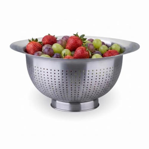 Fackelmann Edelstahl Sieb – Ø 23 cm, Hochwertiges Küchensieb mit praktischem Standfuß und ergonomischen Griffen für feines Sieben, Abseihen und Waschen von Lebensmitteln, Spülmaschinengeeignet