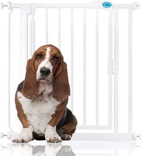 Bettacare Auto Close Pet Gate, 61cm - 66.5cm, White, Pressure Fit Stair Gate for Dog & Puppy, Safety Barrier for Doors Hallways and Spaces, Easy Installation