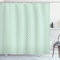 ABAKUHAUS Grün Duschvorhang, Retro kleine Tupfen, Stoffliches Gewebe Badezimmerdekorationsset mit Haken, 175 x 180 cm, Mint Grün Weiß