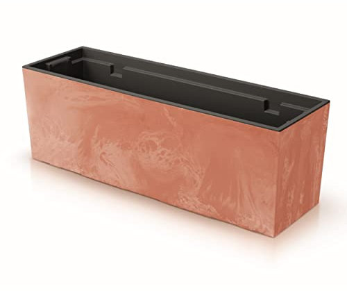 botle Jardinera con práctica maceta. Longitud: 58 cm. Jardinera de plástico con aspecto de hormigón. Estructura de hormigón, color terracota. Interior y exterior