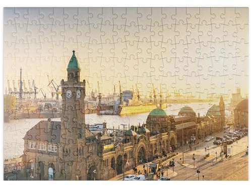 MyPuzzle Hamburg St. Pauli Landungsbrücken bei Sonnenuntergang, Deutschland - Premium 200 Teile Puzzle - MyPuzzle Sonderkollektion von Puzzle Galaxy