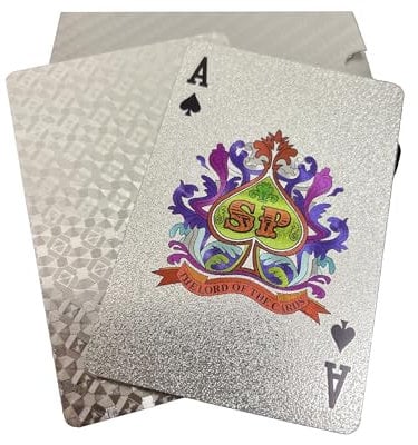 YIMINGOUFEI 54 Cartes à Jouer imperméables en Plastique argenté holographique, parfaites pour Les Jeux Parents-Enfants, Les Anniversaires, Les fêtes au Bord de la Piscine et Le Camping.