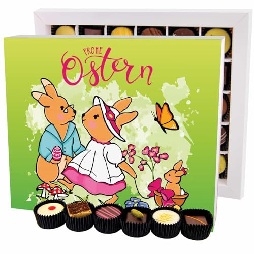 Hallingers Genuss Manufaktur Pralinen Oster-Geschenk - ohne Alkohol, handmade aus Confiserie-Edelkakao in wertiger XXL-Geschenkbox Hasenfamilie, Ostern Körbchen für Frauen Männer