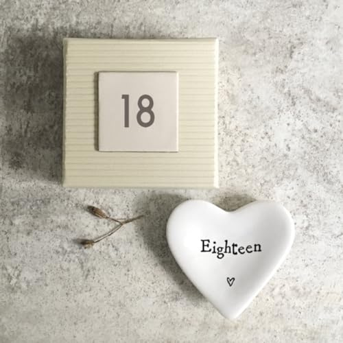 Personalised 18th Birthday Ring Dish, Porcelain Heart Keepsake Gift for Her | Mini jewellery holder with Eighteen wording and custom message box, ideal for daughters, granddaughters, sisters and friends.
