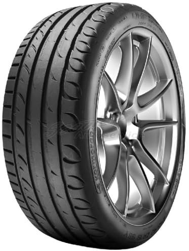 KORMORAN 215/45ZR17 87W Ultra High Performance 70CC