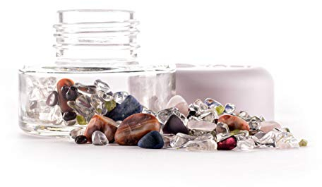 VitaJuwel Crystal Jar 7 CHAKRAS | Wassersteine im Glas für Edelsteinwasser & Wasserbelebung (Bergkristall - Amethyst - Sodalith - Rosenquarz - Peridot - Karneol - Granat)